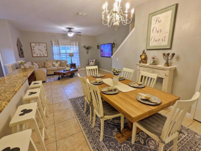 Daisys Cottage Newly Renovated Paradise Palms 8981